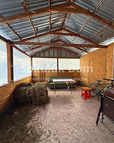 Продажа коттеджей и домов: 🏠Продается дом в с. Сокулук 🟡Комнаты: 4 🟡Участок: 7,5 соток — 3