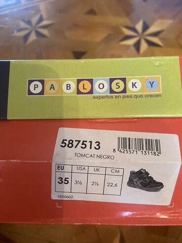31 ölçü uşaq krossovkası: Pablosky firması, oğlan uşağı üçün bot-krossovka. Çox yaxşı
