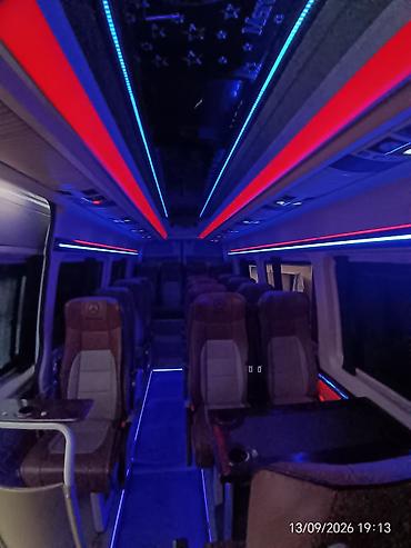 10 40 motosiklet yağı: Mercedes-Benz Sprinter: 2.7 l | 2012 il Mikroavtobus — 9