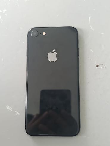 обмен на электро: IPhone 8, Б/у, 64 ГБ, Черный, Чехол, 78 % — 1