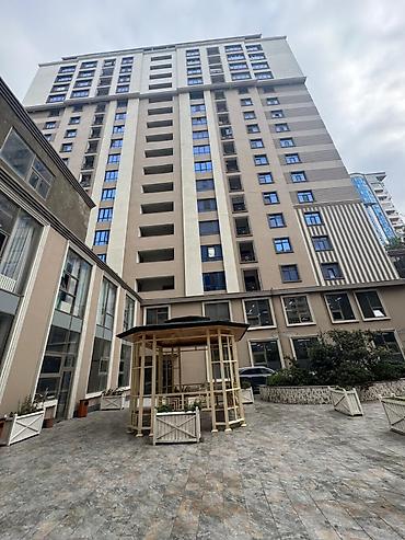 esey satisi: 5 otaqlı, Yeni tikili, 234 kv. m — 1