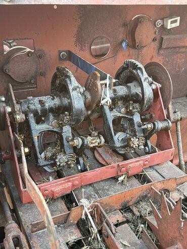 Другие комбайны: Ешка комбайн Состояние отличное мотор капремонттон кийин 20 га беде — 24