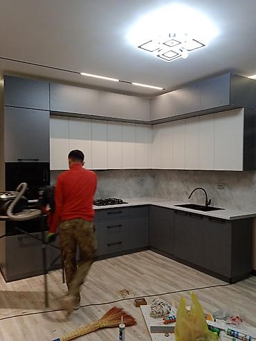 Деревянные лестницы: Деревянная лестница Для дома, Бесплатный замер, Вид дерева: Сосна, Форма лестницы: Много-маршевая, Стиль: Классический — 29