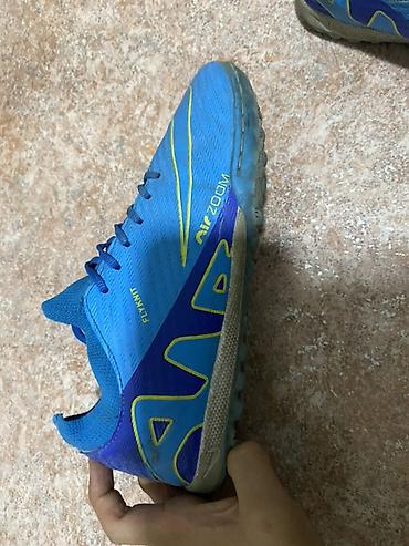 Бутсы: Продают сороконожки синего цвета состоянии нормальные надо срочно — 2