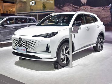 avtomobiller: Changan CS55 Plus: 1.5 l | 2024 il Ofrouder/SUV
