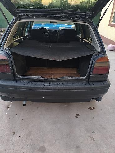 passat variant: Volkswagen Golf: 1993 г., 1.8 л, Механика, Бензин, Хэтчбэк — 3