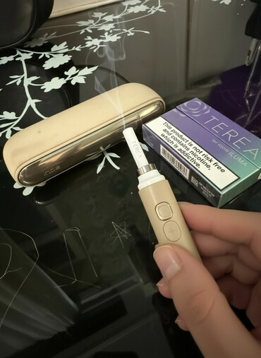 Qəlyan, vayp və aksesuarları: Məhsul: IQOS cihazı (elektron tütün qızdırıcı) Xüsusiyyətlər: - — 1