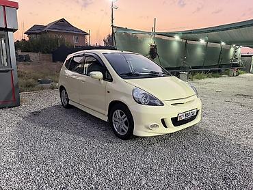 японская автохимия: Honda Jazz: 2008 г., 1.4 л, Механика, Бензин, Хэтчбэк — 4
