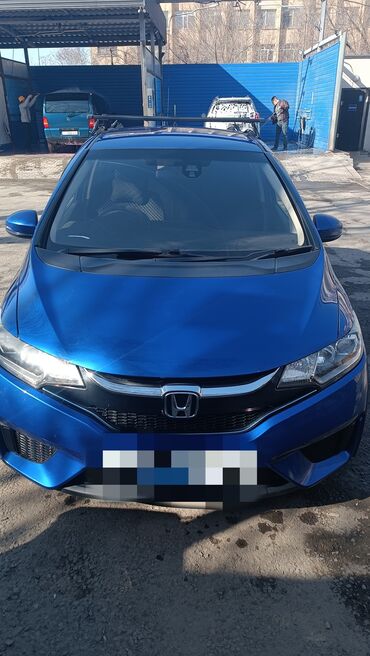 Honda: Honda Fit: 2016 г., 1.3 л, Вариатор, Бензин, Хэтчбэк