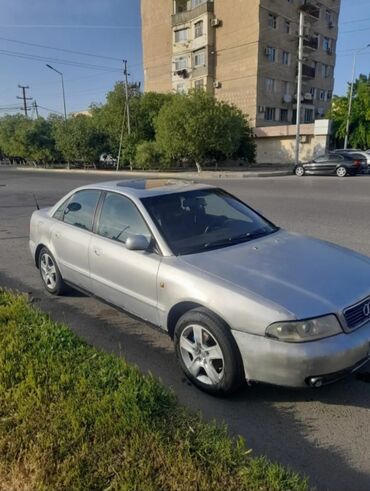 заказать запчасти на ауди: Audi A4: 1.8 l | 1998 il Sedan