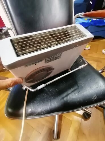 Kaloriferi: Grejalica EIDA duvaljka 2000 w ispravna
 Mirjevo — 6
