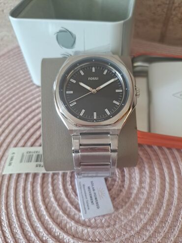 oriflame satovi: Classic watch, Fossil, Male