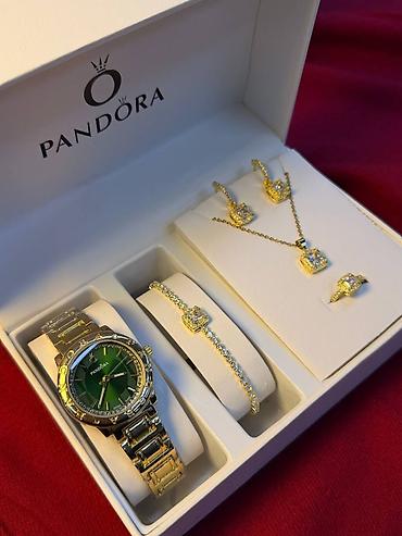 Наборы украшений: Набор украшений Pandora в подарочной коробке — 15