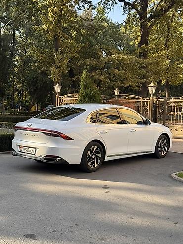 соната у20: Hyundai Grandeur: 2022 г., 2.4 л, Автомат, Гибрид, Седан — 3