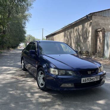 автомобиль купе: Honda Accord: 1999 г., 2 л, Типтроник, Бензин, Седан