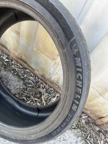 Шины: Шины 275 / 40 / R 22, Лето, Б/у, Пара, Внедорожные (АТ/МТ), Франция, Michelin