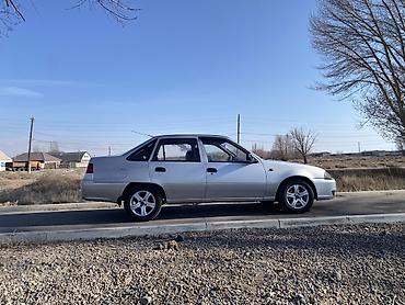 Daewoo: Daewoo Nexia: 2010 г., 1.6 л, Механика, Бензин, Седан — 2