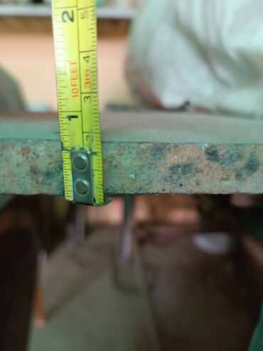 Гладкие металлические листы: Продаю лист металла 180 мм (1.8 см) Металл - сталь 10 (для — 9