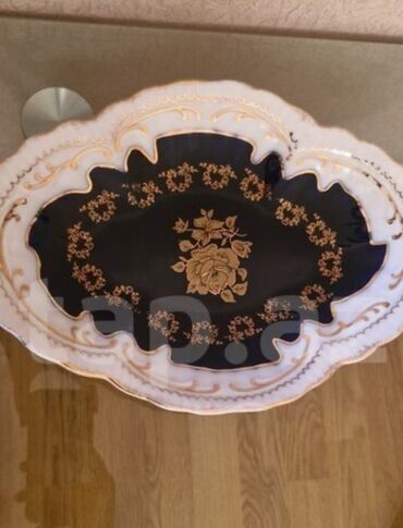 tort qab: Qedimi sirniyyat qabi satilir islenmis 8 Azn