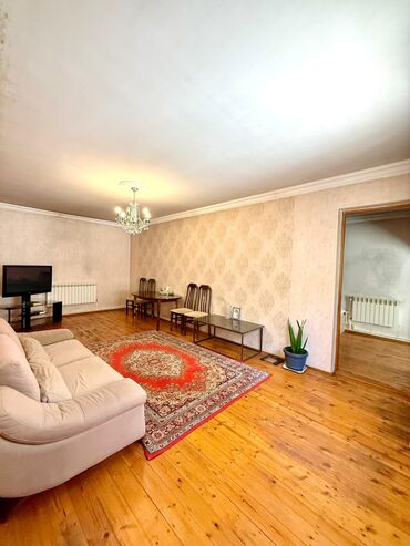 Həyət evləri və villaların satışı: Montin 3 otaqlı, 150 kv. m, Kredit var, Orta təmir — 6