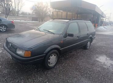 Volkswagen: Volkswagen Passat: 1993 г., 2 л, Механика, Газ, Универсал