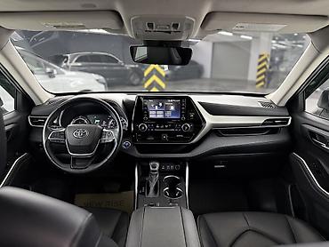 Toyota: Toyota Highlander: 2022 г., 2.5 л, Автомат, Гибрид — 23
