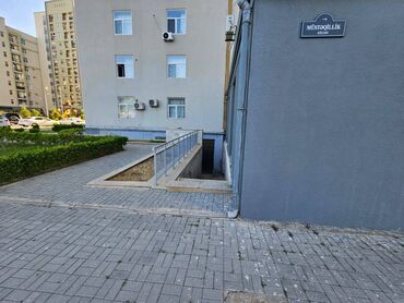 Digər kommersiya daşınmaz əmlakı: Yasamalda 500 m2 olan zirzəmi (podval) icarəyə verilir. Obyektin — 7