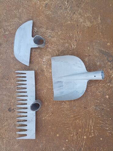 Baštenski alati i oprema: Lopata, Upotrebljenо