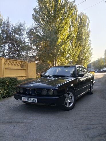 мерседес 210 салон: BMW 5 series: 1990 г., Седан