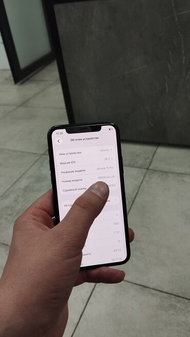 Apple iPhone: IPhone 11 Pro, Matte Midnight Green — 7