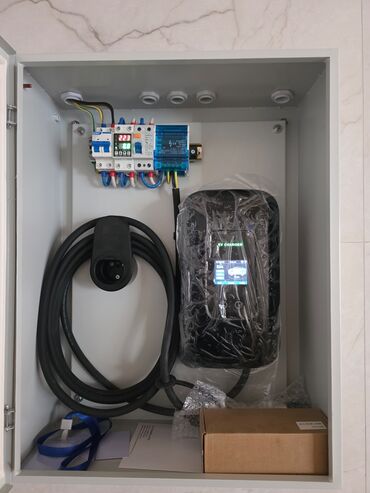 зарядный кабель: Устанавливаем зарядные станции ⚡🔐