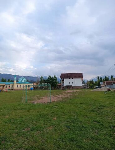 продам дом частный в районе арча бешик: 10 соток, Для строительства, Красная книга