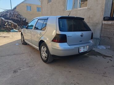 нова 2: Volkswagen Golf: 2001 г., 2 л, Автомат, Бензин, Хетчбек