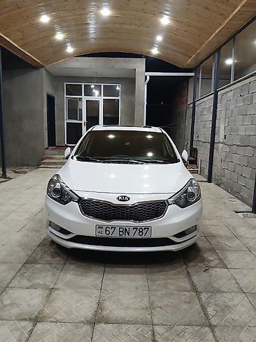 авто фольксваген: Kia Cerato: 1.6 л | Седан — 1