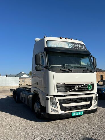 решетка на виндом: Жүк ташуучу унаа, Volvo, Стандарт, Колдонулган