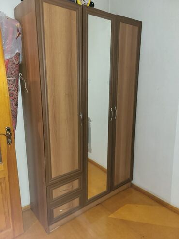 Sifarişlə masa və oturacaq dəstləri: İşlənmiş, Açılan, 3 qapılı Düz dolab, Dolab-asılqan lalafo.az -da Sifarişlə masa və oturacaq dəstləri: İşlənmiş, Açılan, 3 qapılı Düz dolab, Dolab-asılqan