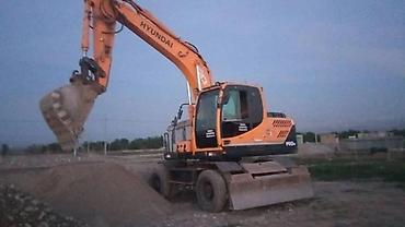 Услуги экскаватора: Экскаватор | Котлованы, Траншеи, Канализация, септик — 11
