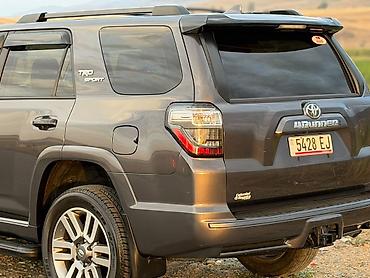 4runner: Toyota 4Runner: 2023 г., 4 л, Автомат, Бензин, Внедорожник — 7