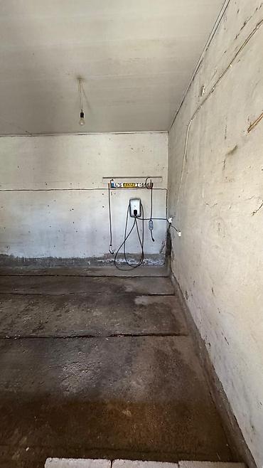 Продажа коттеджей и домов: Особняк в районе Арча‑Бешик Площадь дома: 330 м² Участок: 8 соток — 27