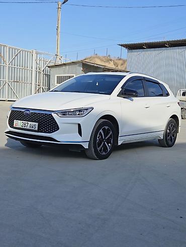 BYD E2: 2021 г., Вариатор, Электромобиль, Хэтчбэк