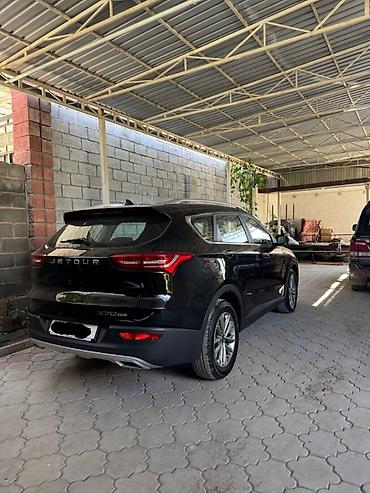 Продажа авто: Jetour : 2023 г., 1.5 л, Автомат, Бензин, Кроссовер — 5