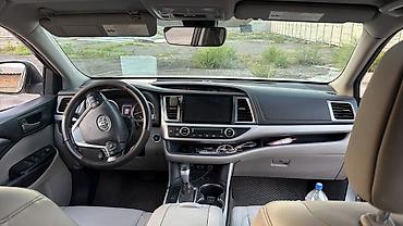 highlander 2017: Toyota Highlander: 2017 г., Автомат, Бензин, Кроссовер — 4