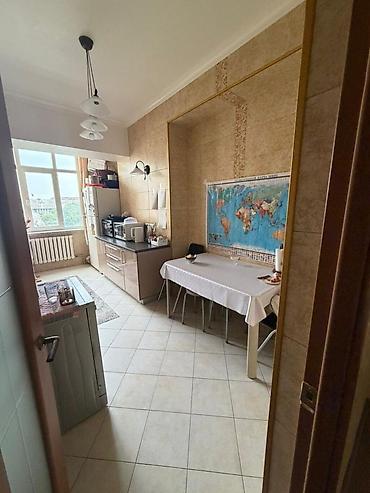 125: Сдаётся 3-комнатная квартира на Шевченко, 94 📐 Площадь: 125 м² 🏢 — 4