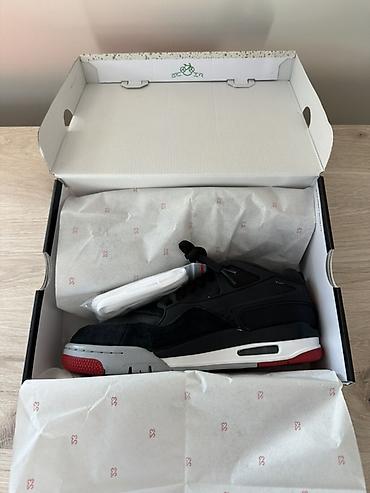 Кроссовки и спортивная обувь: Мужские кроссовки, 41.5, Air Jordan, Новый, цвет - Черный, Бесплатная доставка, Самовывоз — 2