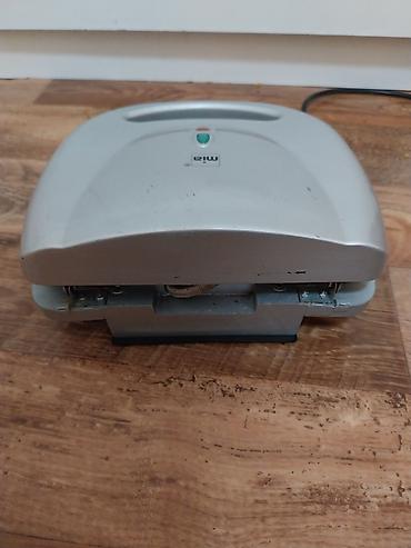 Ostali kuhinjski aparati: Aparat za vafle MIA - Dvostruka ploča za pečenje: peče dva velika — 6