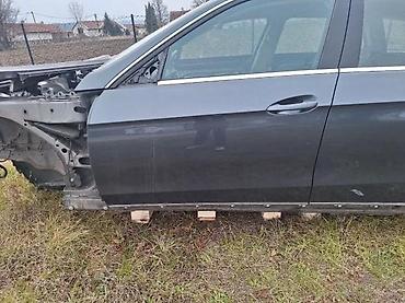 putarski kompresor: MERCEDES W212 RESTAJLING PREDNJA LEVA VRATA | Prednja leva vrata — 2