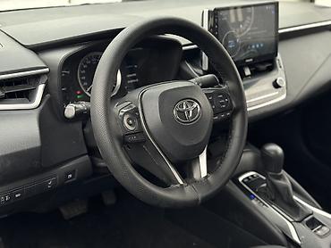 Toyota: Toyota Corolla: 2019 г., 1.8 л, Вариатор, Гибрид, Седан — 7