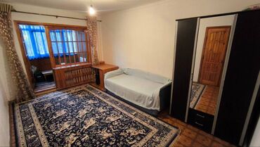 меняю на скот: 1 комната, 44 м², 106 серия, 2 этаж, Старый ремонт