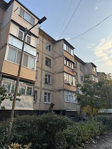сдается квартира микрорайон достук: 2 комнаты, 44 м², 6 мкр 104 серия, 1 этаж, Старый ремонт — 1