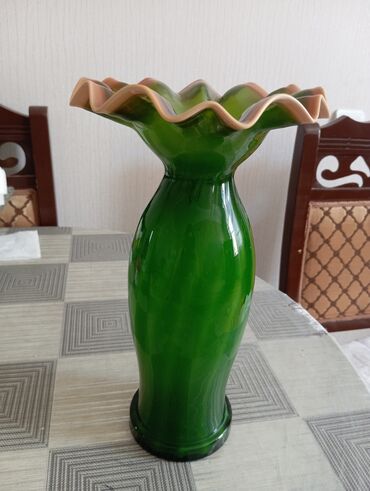 dekarativ gul: Одна ваза